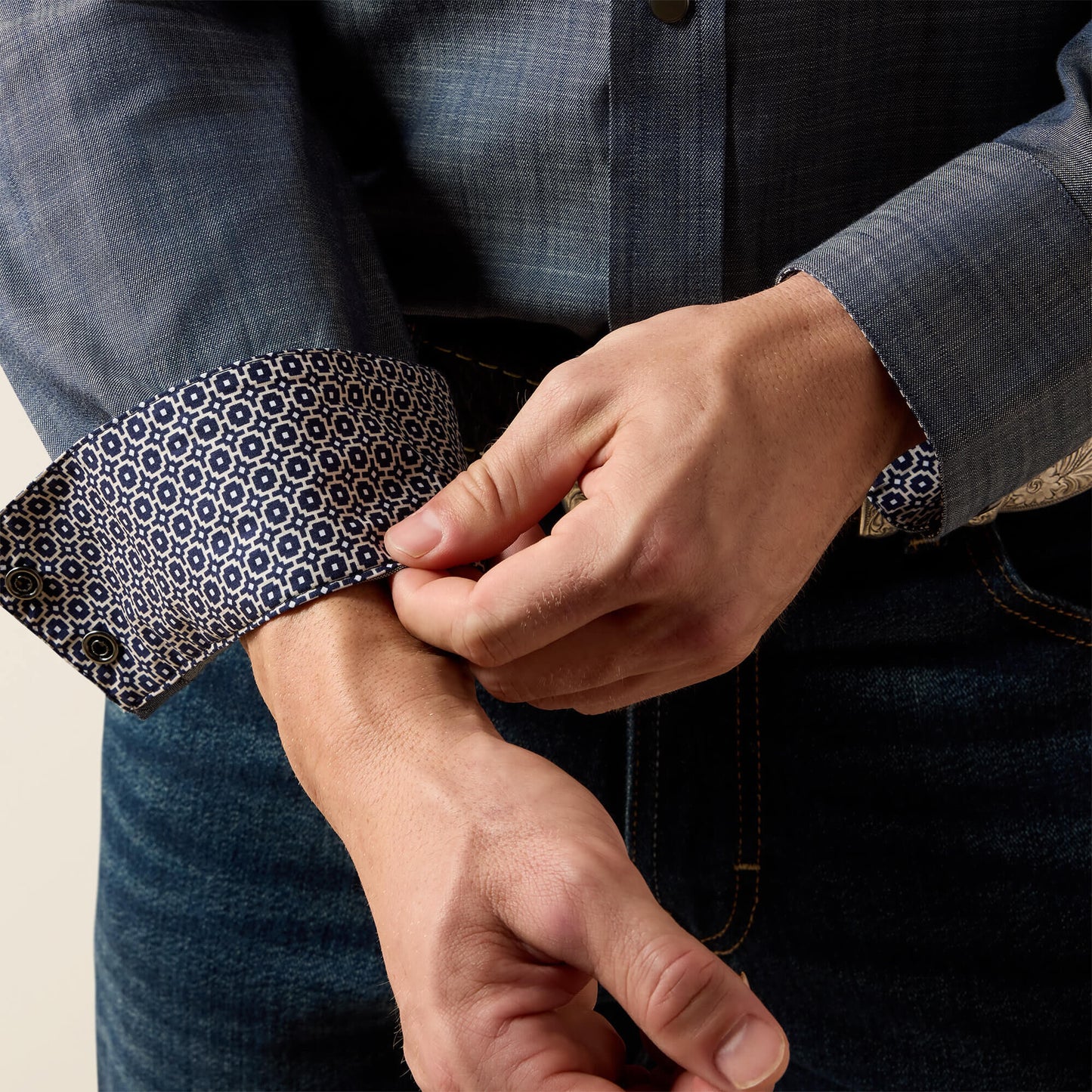 Ariat Wrinkle Free Refined Slub Classic Fit Shirt