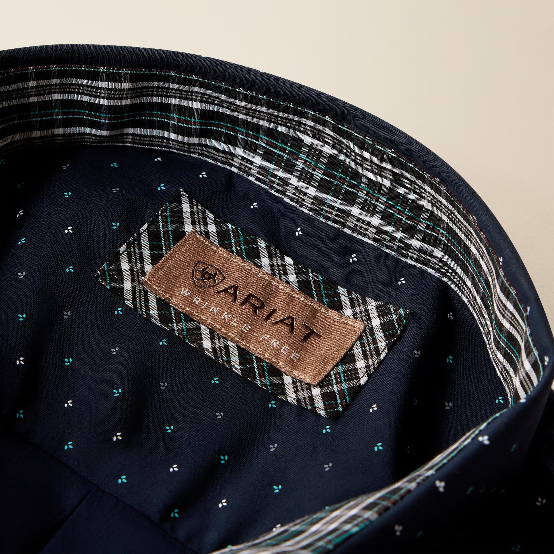 Ariat Wrinkle Free Willem Classic Fit Shirt