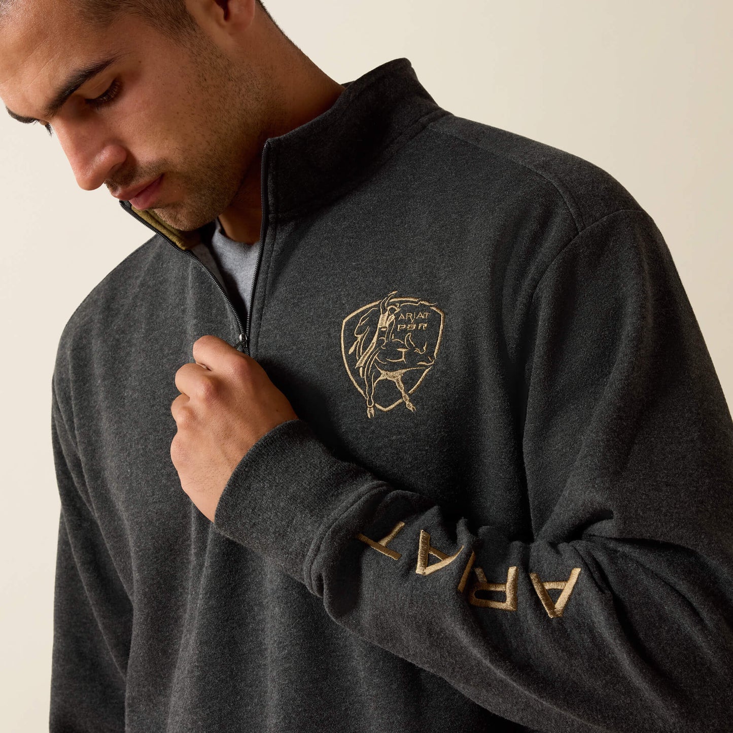 Ariat Logo PBR 1/4 Zip Sweatshirt