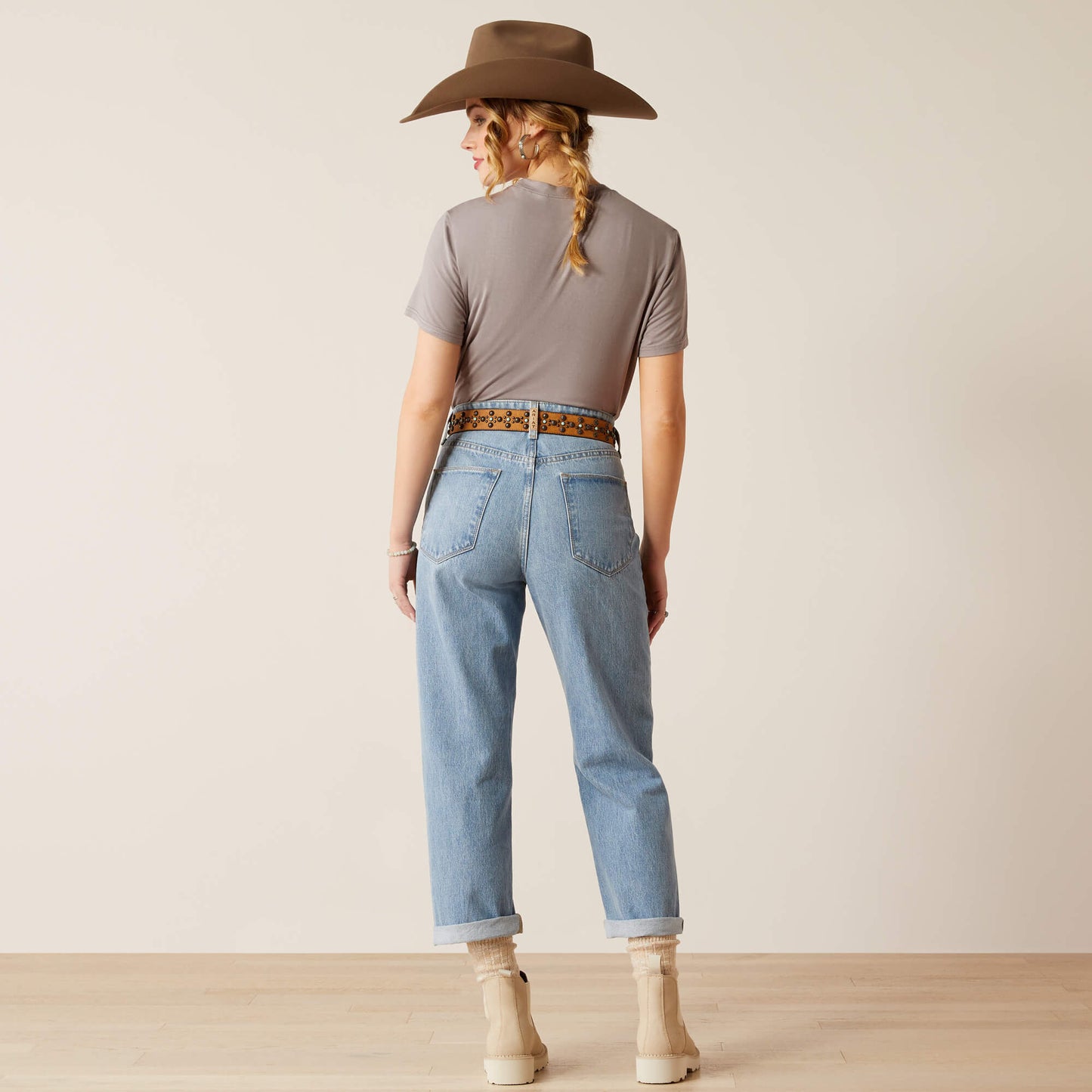 Ariat Ultra High Rise Tomboy Straight Leg Jeans