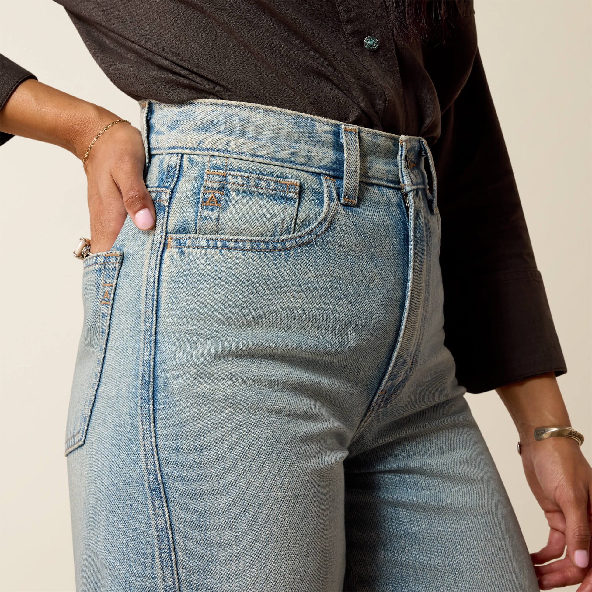 Ariat Ultra High Rise Jazmine Barrel Jeans