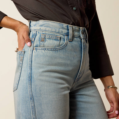 Ariat Ultra High Rise Jazmine Barrel Jeans