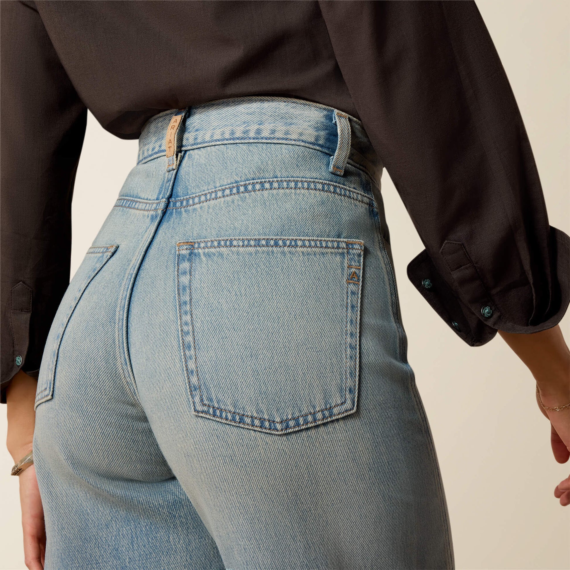 Ariat Ultra High Rise Jazmine Barrel Jeans