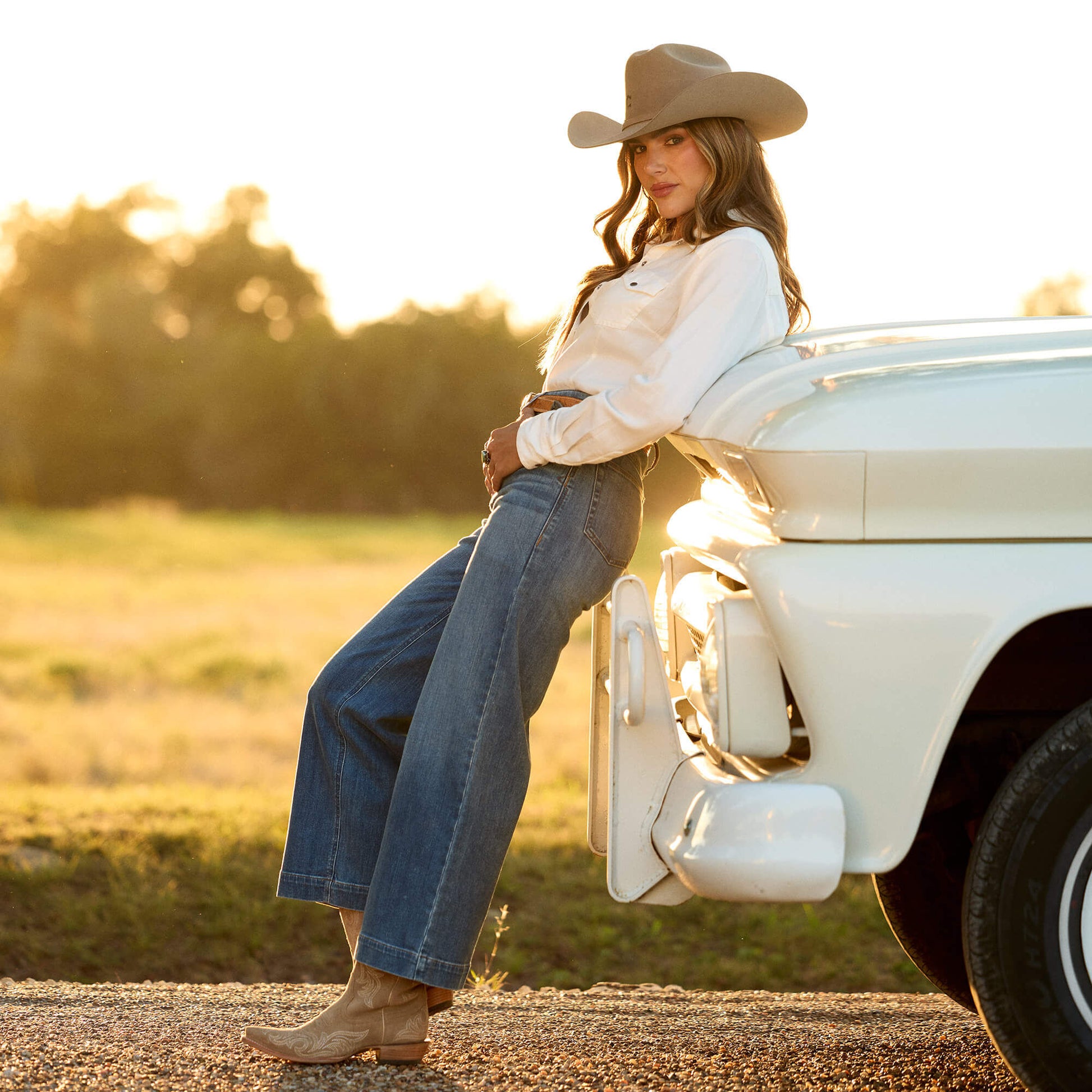Ariat Perfect Rise Jazmine Wide Leg Crop Jeans