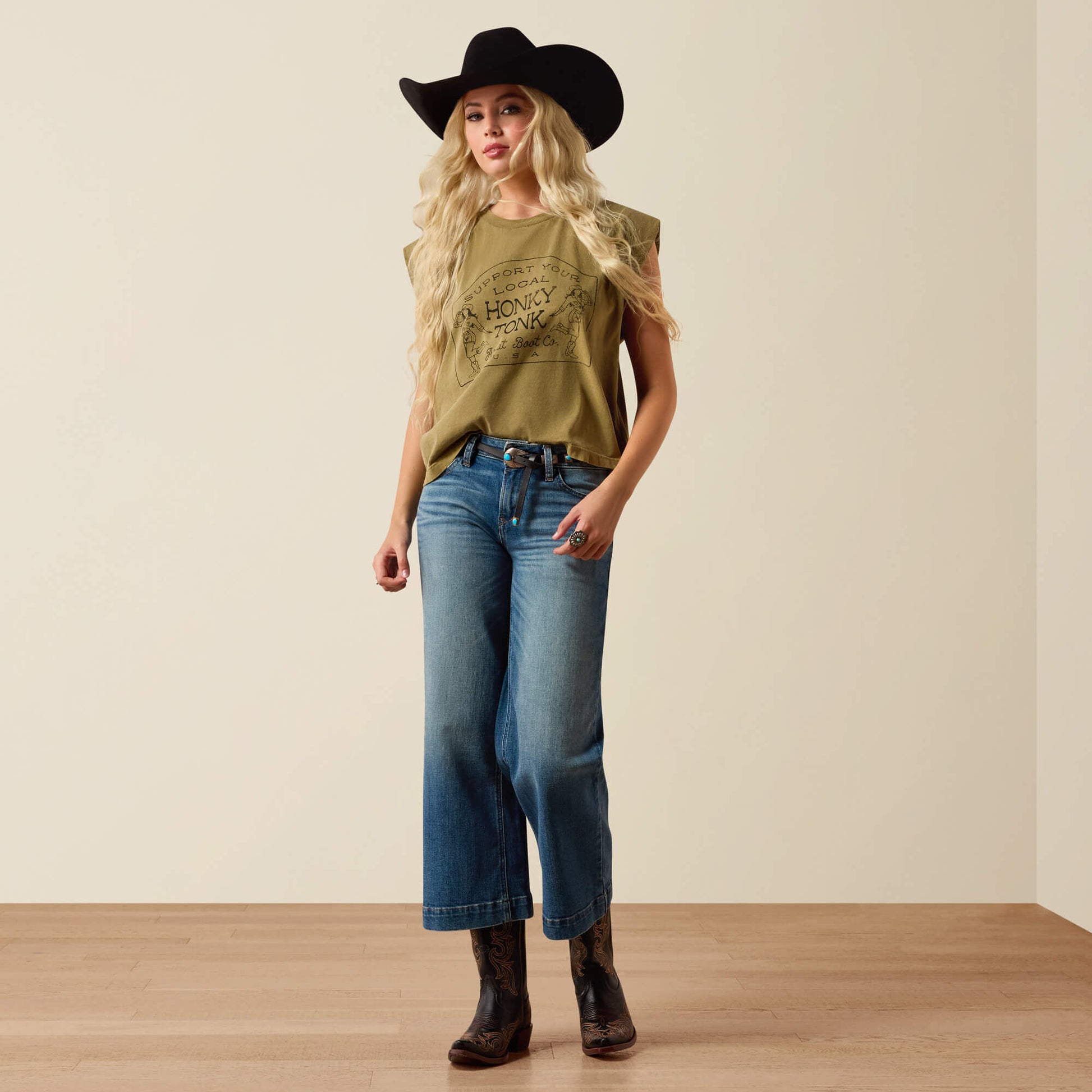 Ariat Perfect Rise Jazmine Wide Leg Crop Jeans