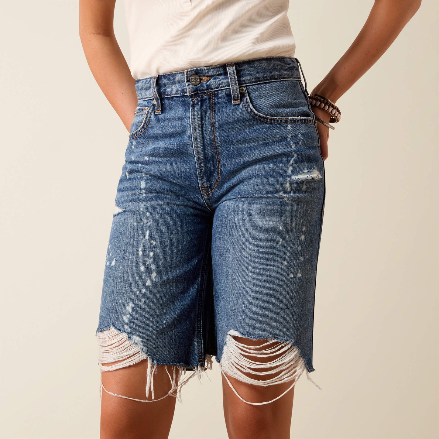 Ariat Ultra High Rise Relaxed Tomboy 10" Shorts