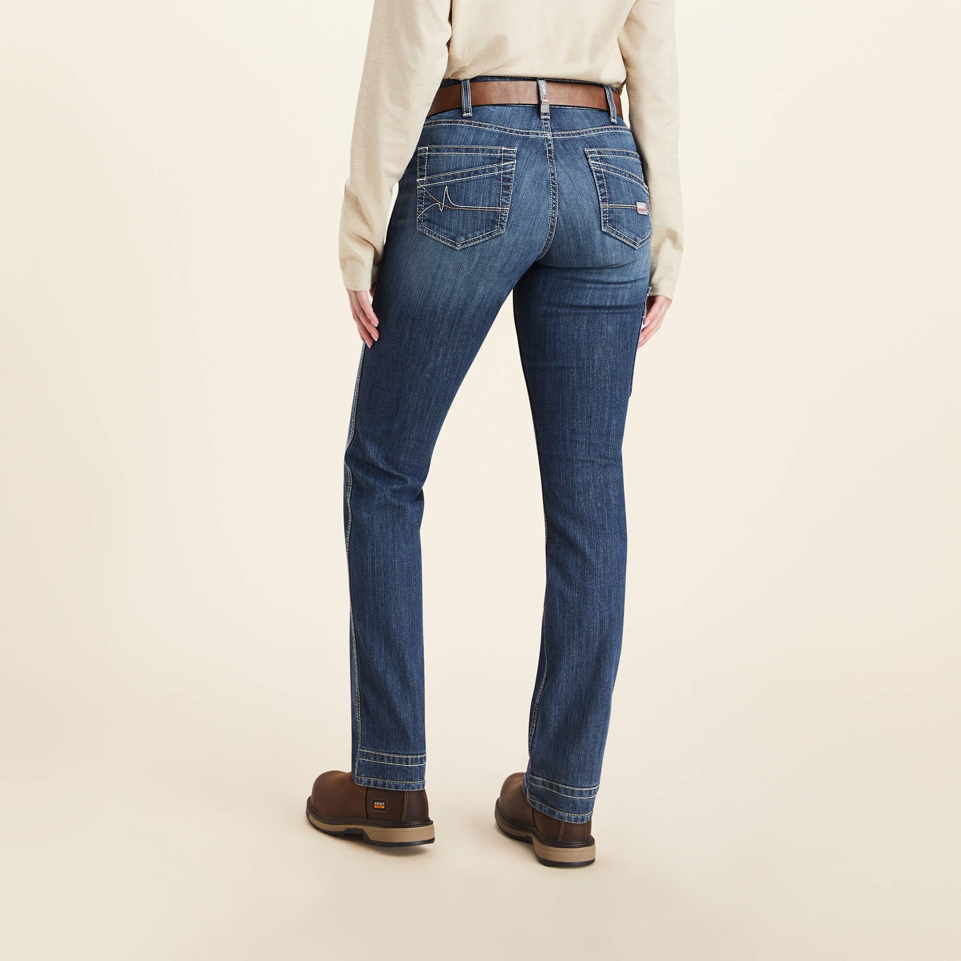Ariat FR Perfect Rise Perfect Rise DuraLight Stretch Cell Phone DuraStretch Straight Leg Jeans