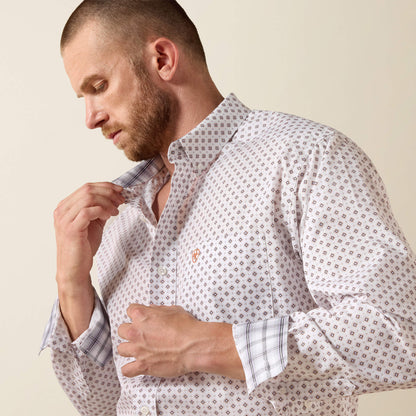 Ariat Wrinkle Free Landry Classic Fit Shirt