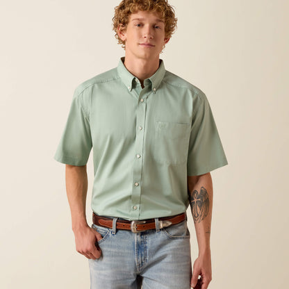 Ariat Lightweight Twill Classic Fit Shirt