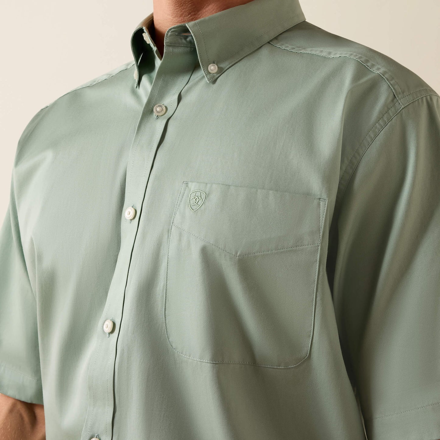 Ariat Lightweight Twill Classic Fit Shirt