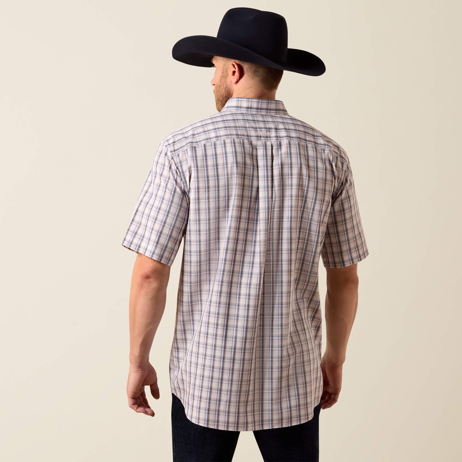 Ariat Wrinkle Free Wolcott Classic Fit Shirt
