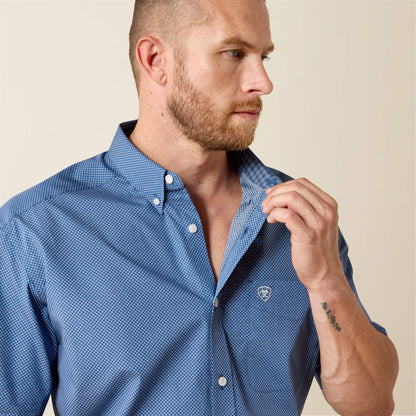 Ariat Wrinkle Free Case Classic Fit Shirt